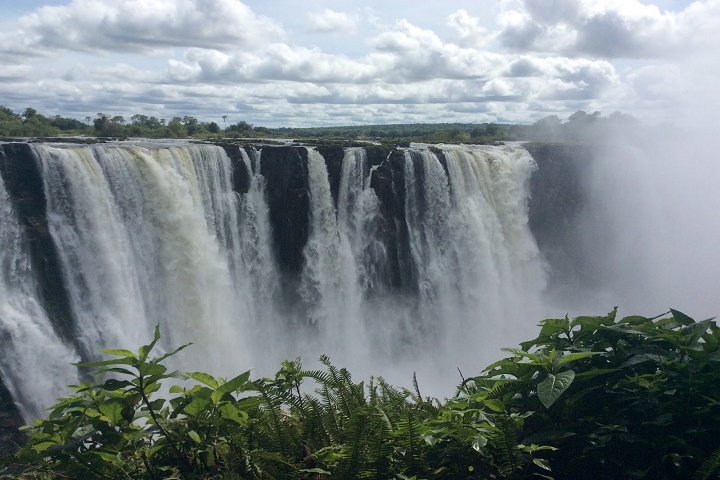 Victoria Falls Tour